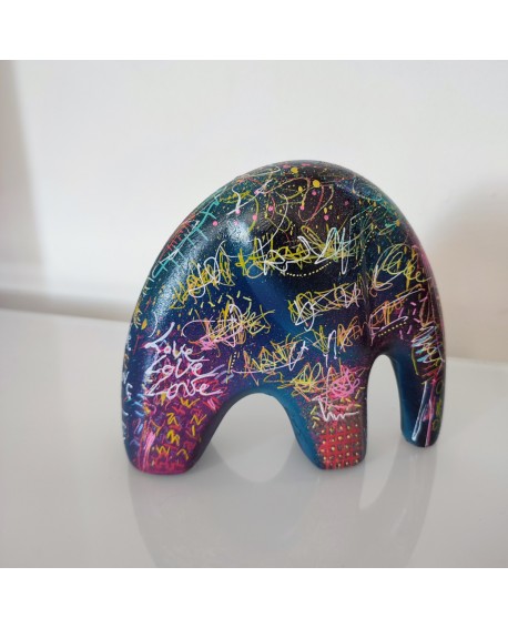 statue pop art éléphant colorée