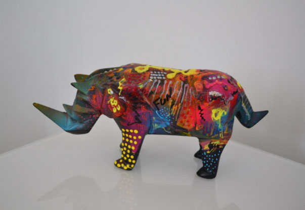 sculpture rhinoceros deco design